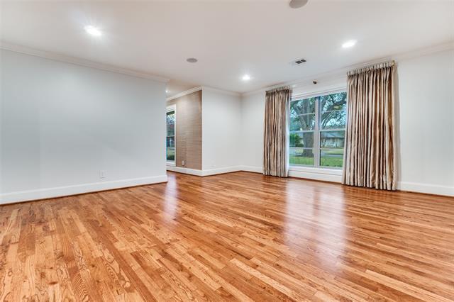 Photo - 4526 Myerwood Ln