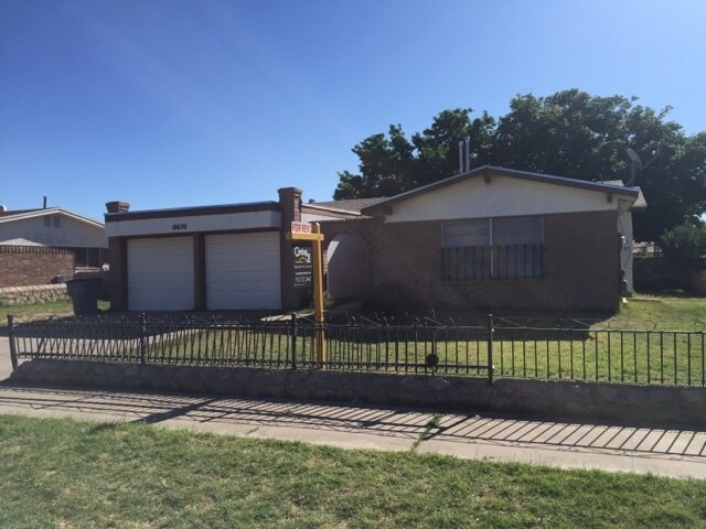 Northeast El Paso 3 bed - Northeast El Paso 3 bed House