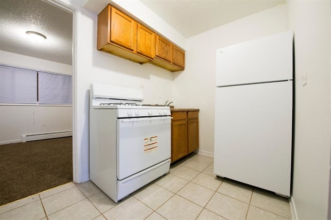 Photo - 7916 S Drexel Ave