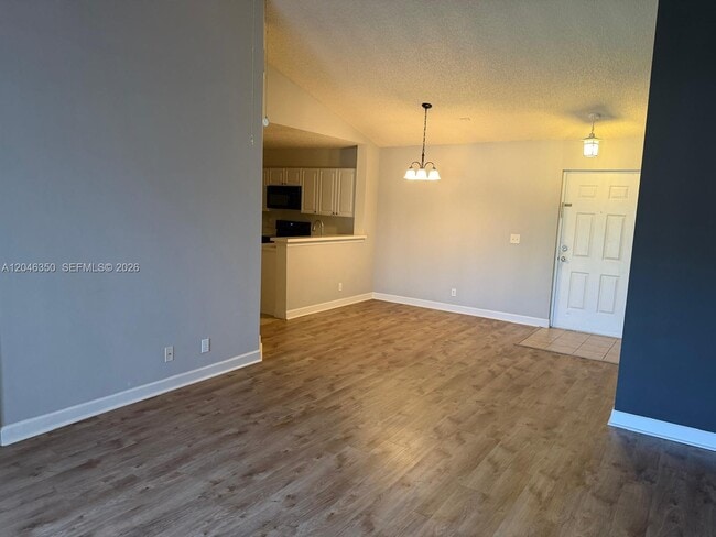 Photo - 5761 Riverside Dr Unit 304B4