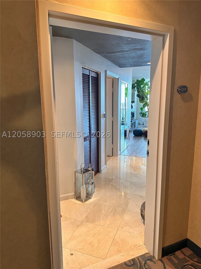 7900 Harbor Island Dr Unit 1219