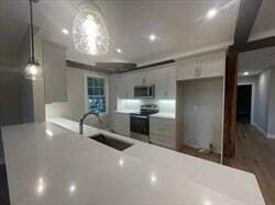 555 Foundry St Unit B