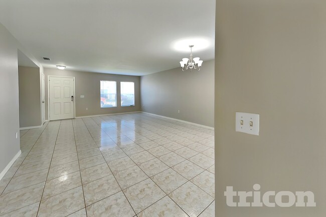 Photo - 2483 Brownwood Dr