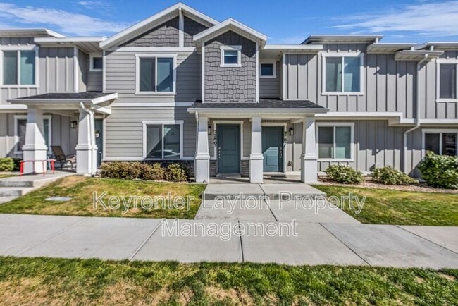 Building Photo - 2786 N Airmen Ave