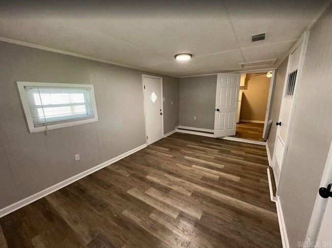 Photo - 7409 Skylark Dr