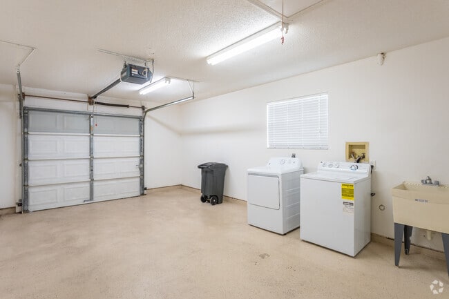 Townhome - 1,360SF
