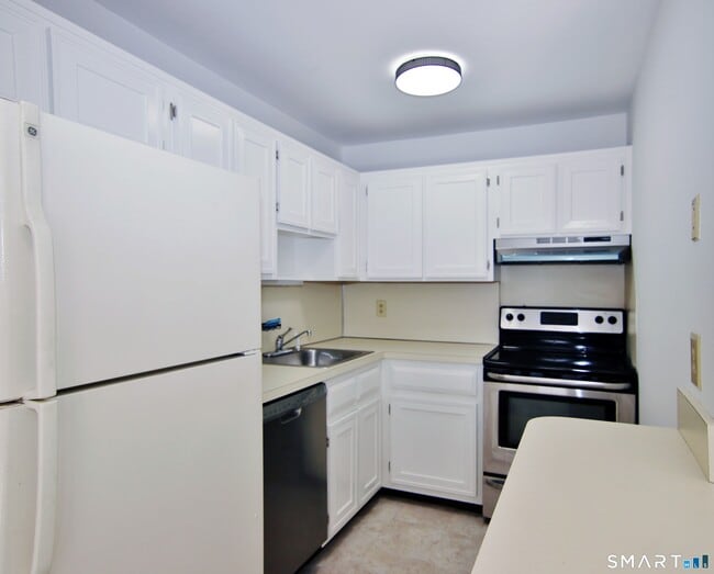 Photo - 15 Bungalow Park Unit 1