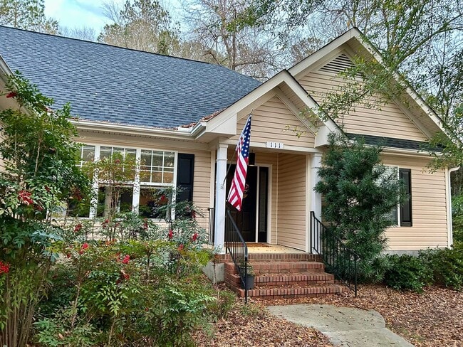 Building Photo - 111 Antietam Dr Rental