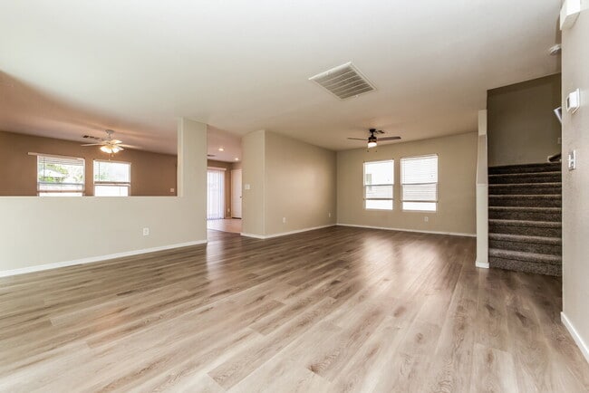 Photo - 8621 Palomino Ranch St