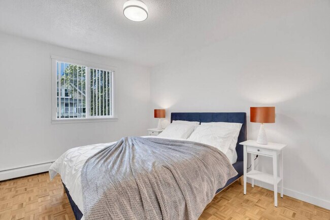 Photo - 1190 10th Avenue Bikeway Unit ID1051806P