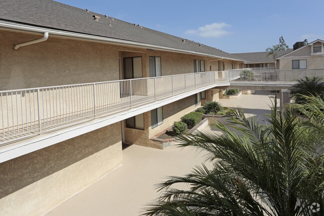 Cambridge Terrace Apartments