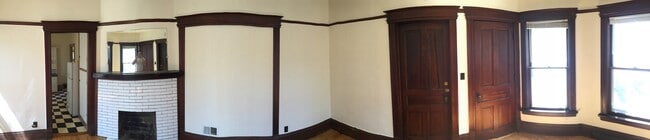 Photo - 2078 Atwood Ave Unidad C