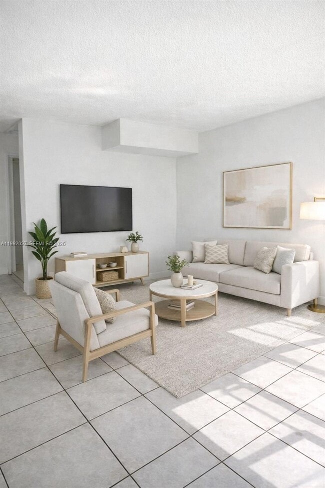 Building Photo - 2121 SW 4th St Unit 2