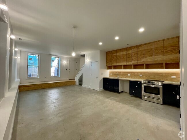 Building Photo - 1626 W 21st Pl Unit 1R Rental