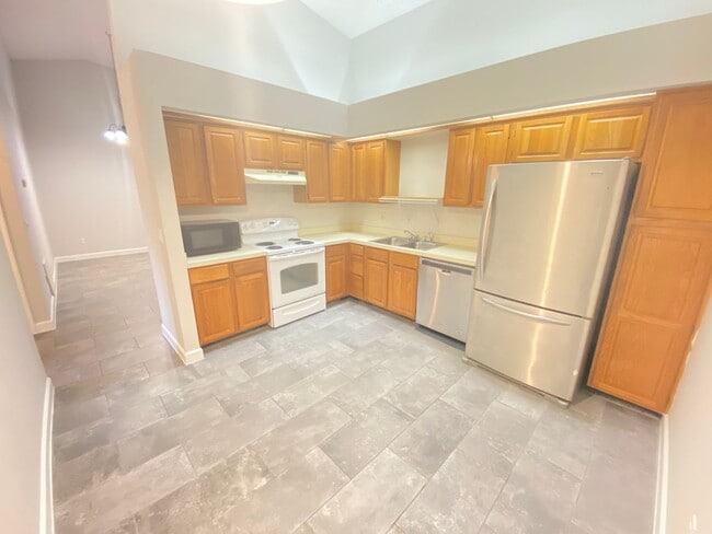 Photo - 208 Egret Ct