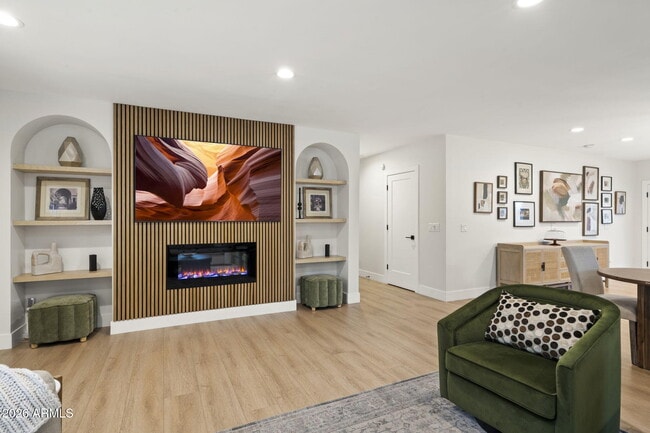 Photo - 3515 E Piccadilly Rd