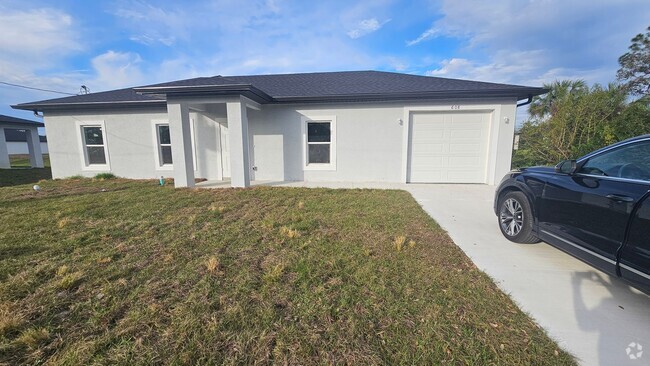 Building Photo - BRAND NEW 3 BEDROOM/ 2 BATH, ONE CAR GARAG... Rental