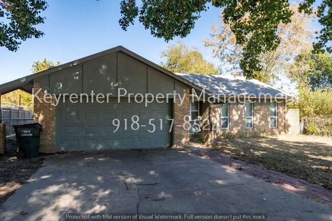 Building Photo - 3 Bed | 1.5 Bath in Collinsville!