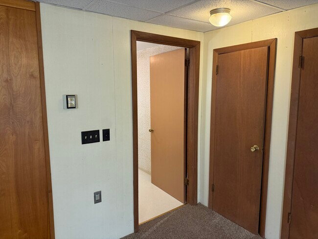 125 S 7th St Unit Upper