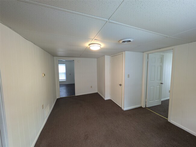 Photo - 1023 Cascade St