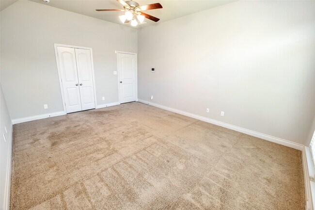 Photo - 2911 River Flower Ln