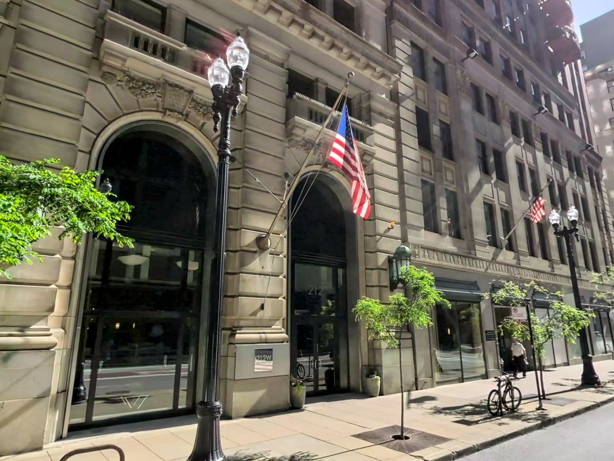 Modern Living Right in the Loop and Free P... - Modern Living Right in the Loop and Free P... Casa