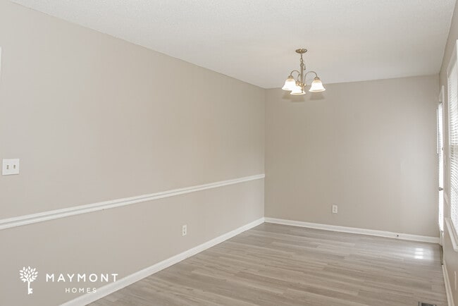 Photo - 438 Pine Grove Rd