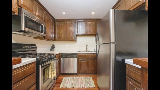 Photo - 10671 Wilkins Ave Unit 4