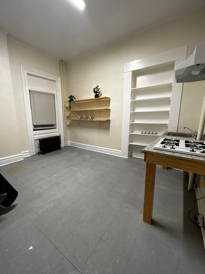 Photo - ** Rooming House **