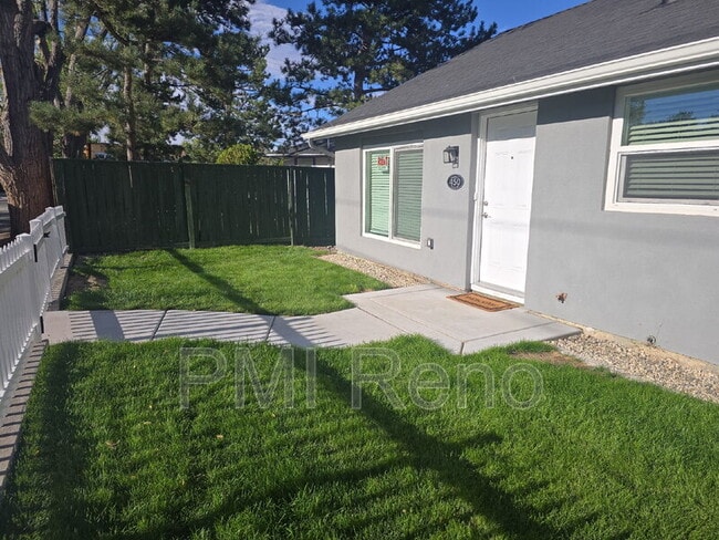 Photo - 450 Tracy Ln