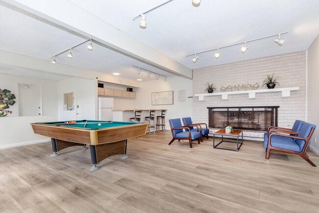 Photo - Emerald Victoria Apartments