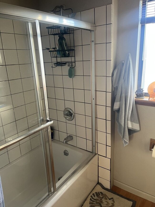 Photo - Charming 1 Bedroom/1 Bath Apartment