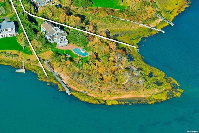 Photo - 134 Middle Pond Rd