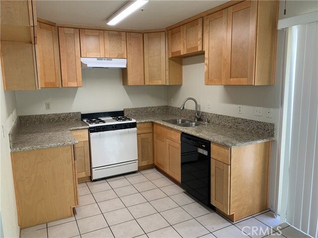 Photo - 7232 Exeter St Unit 9