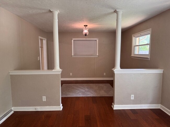 Photo - 2 BED, 2 BATH BRICK HOME LOCATED IN ASHEBORO!
