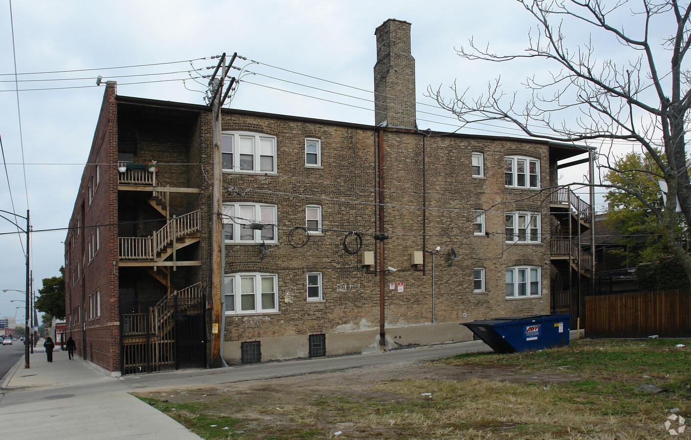 Photo - 6100 Eberhart