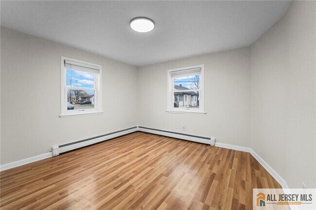 Photo - 119 Chinnick Ave Unit 1