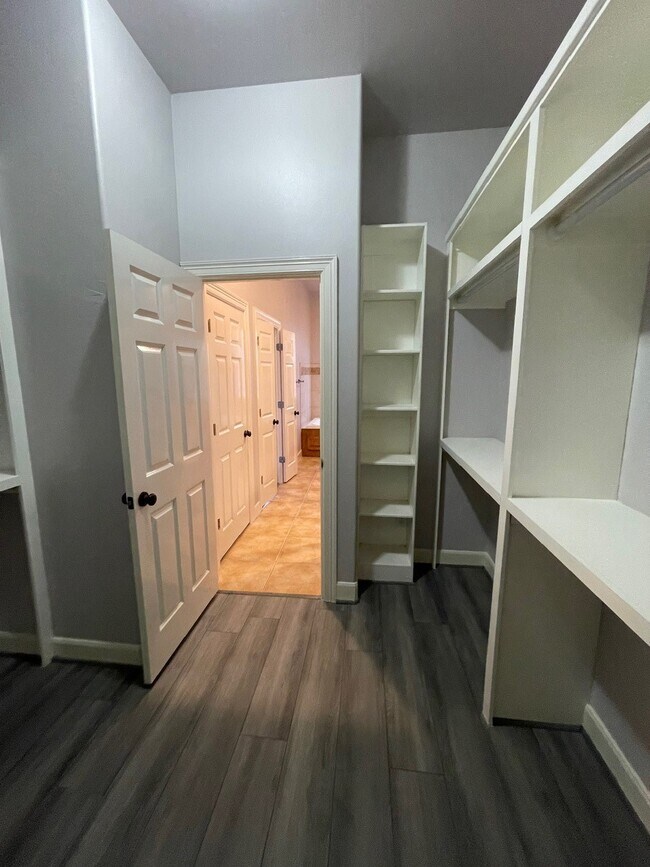 Photo - 2605 Almeda Forest Ct