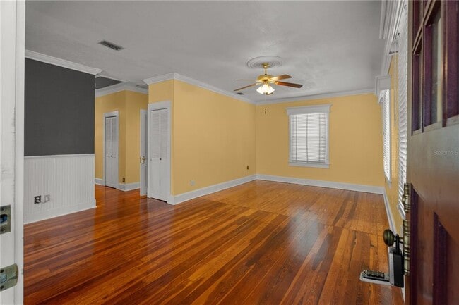 Photo - 613 E Pine St