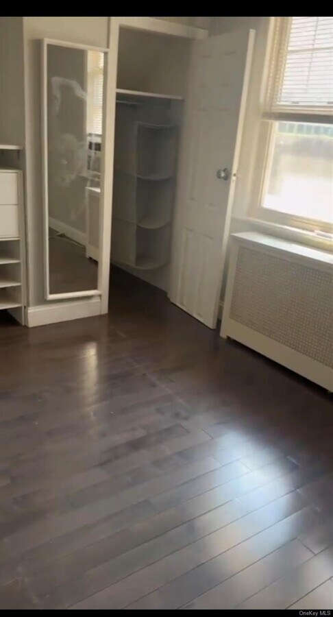 Photo - 9 Minetta Pl