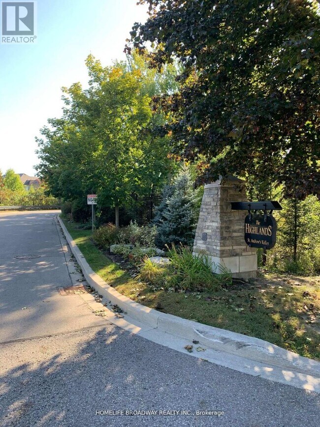 Photo - 720 Wendy Culbert Cres