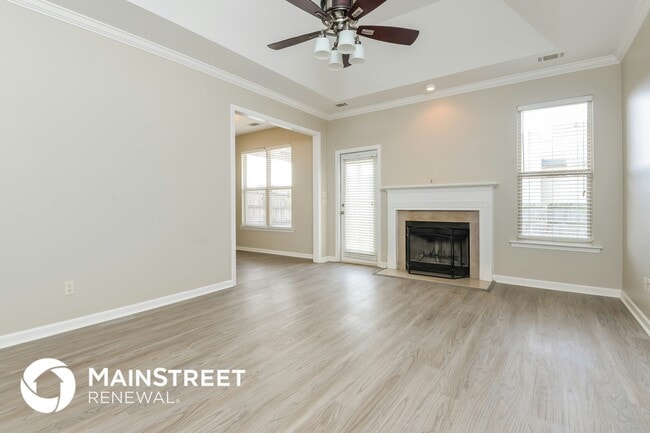 Photo - 1025 Washington Ct