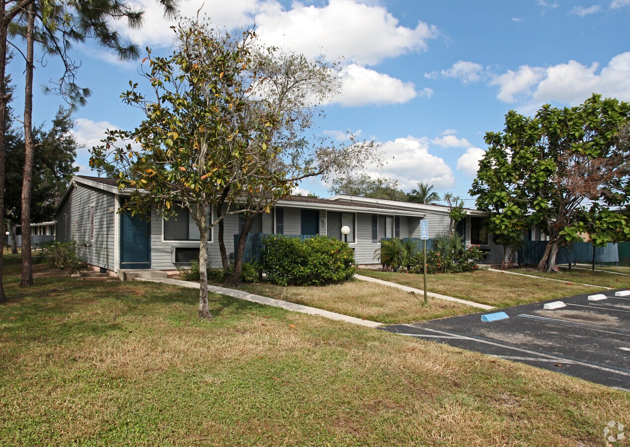 Photo - Ambergate Apartments