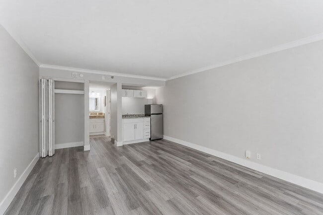 Photo - Alta Apartments