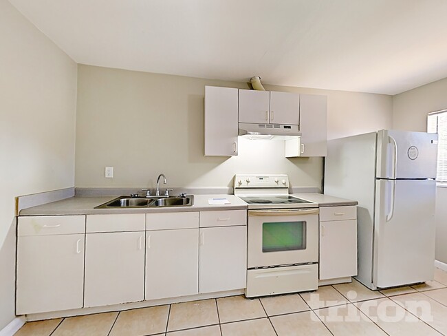 Photo - 6001 Crestridge Rd