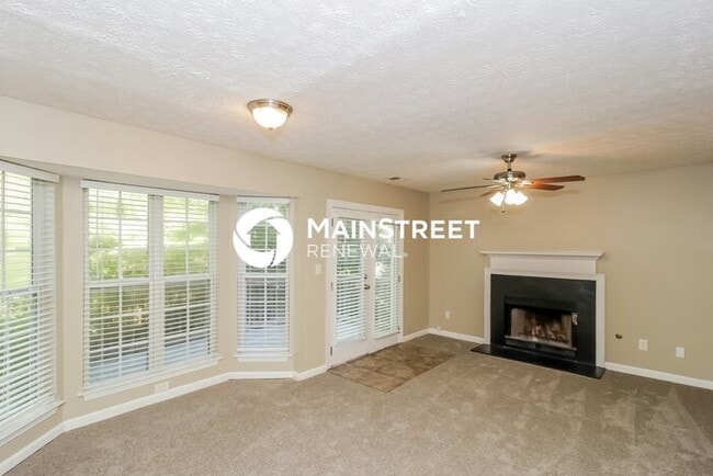 Photo - 4 Bedroom Pet-Friendly Home in Austell, GA with Main Street Renewal
