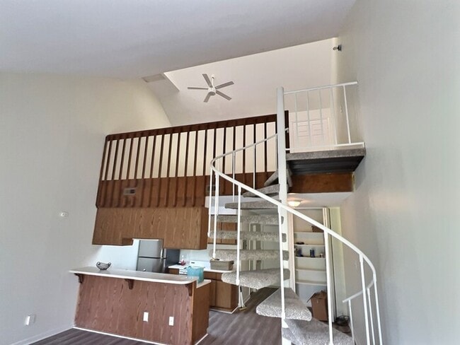 Photo - 3081 Huntleigh Dr