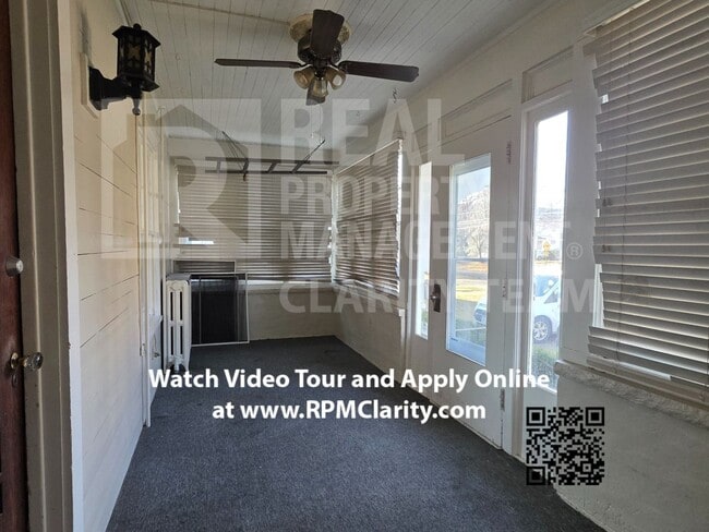 Photo - 4 Bed/1.5 Bath Five Point Home Recently Renovated