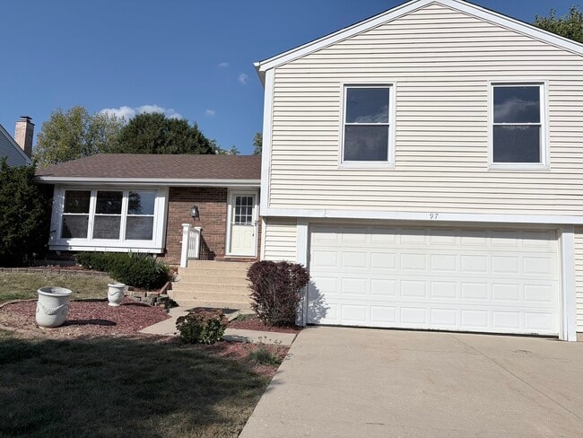Building Photo - 97 N Walnut Ln