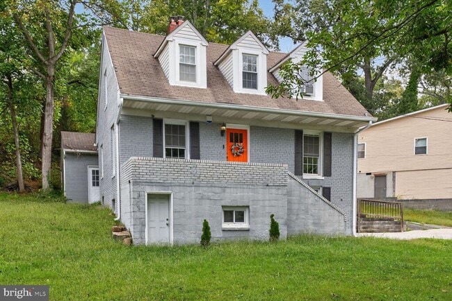 Building Photo - 9824 Old Fort Rd